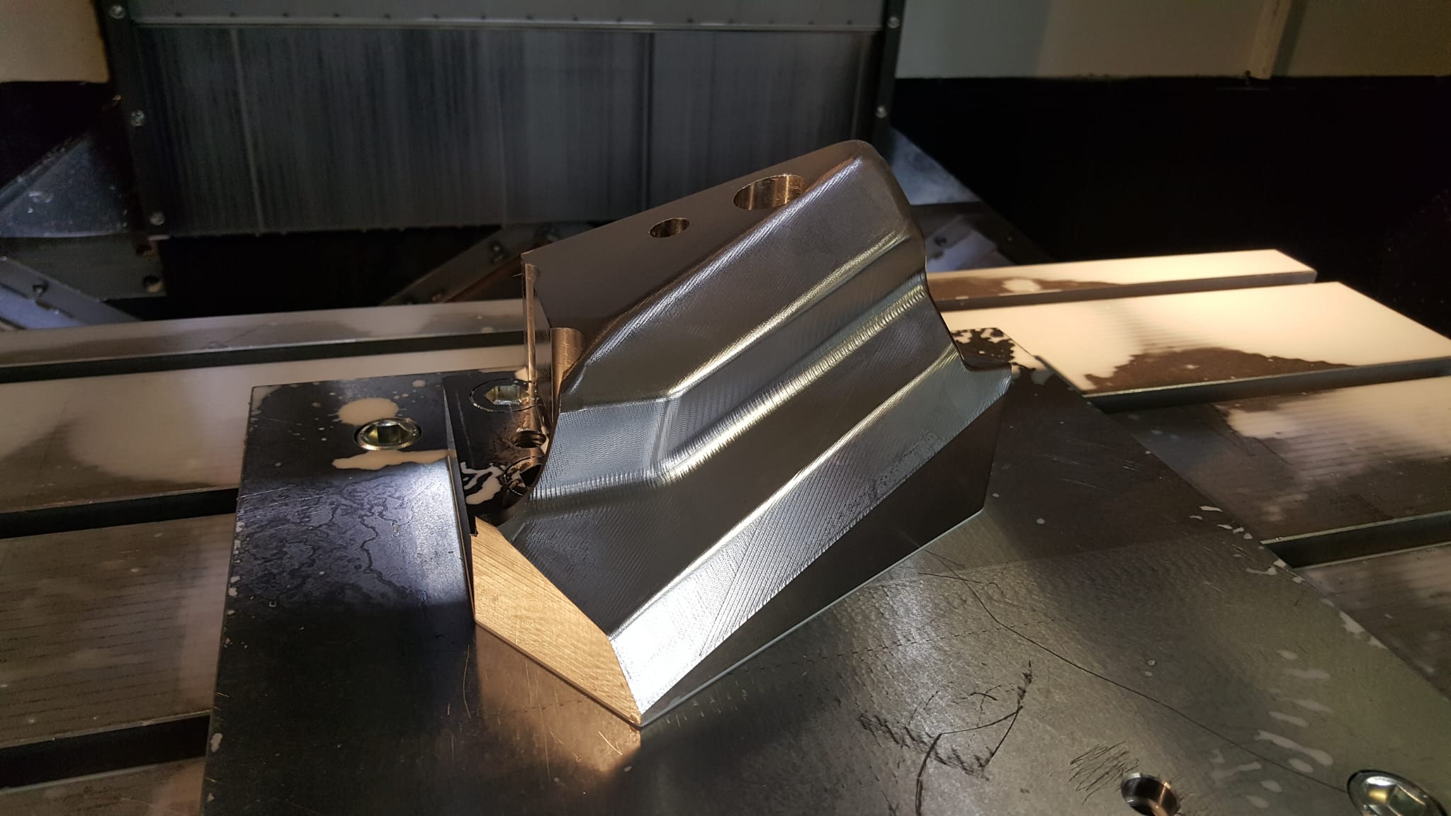 SHAPING INSERT